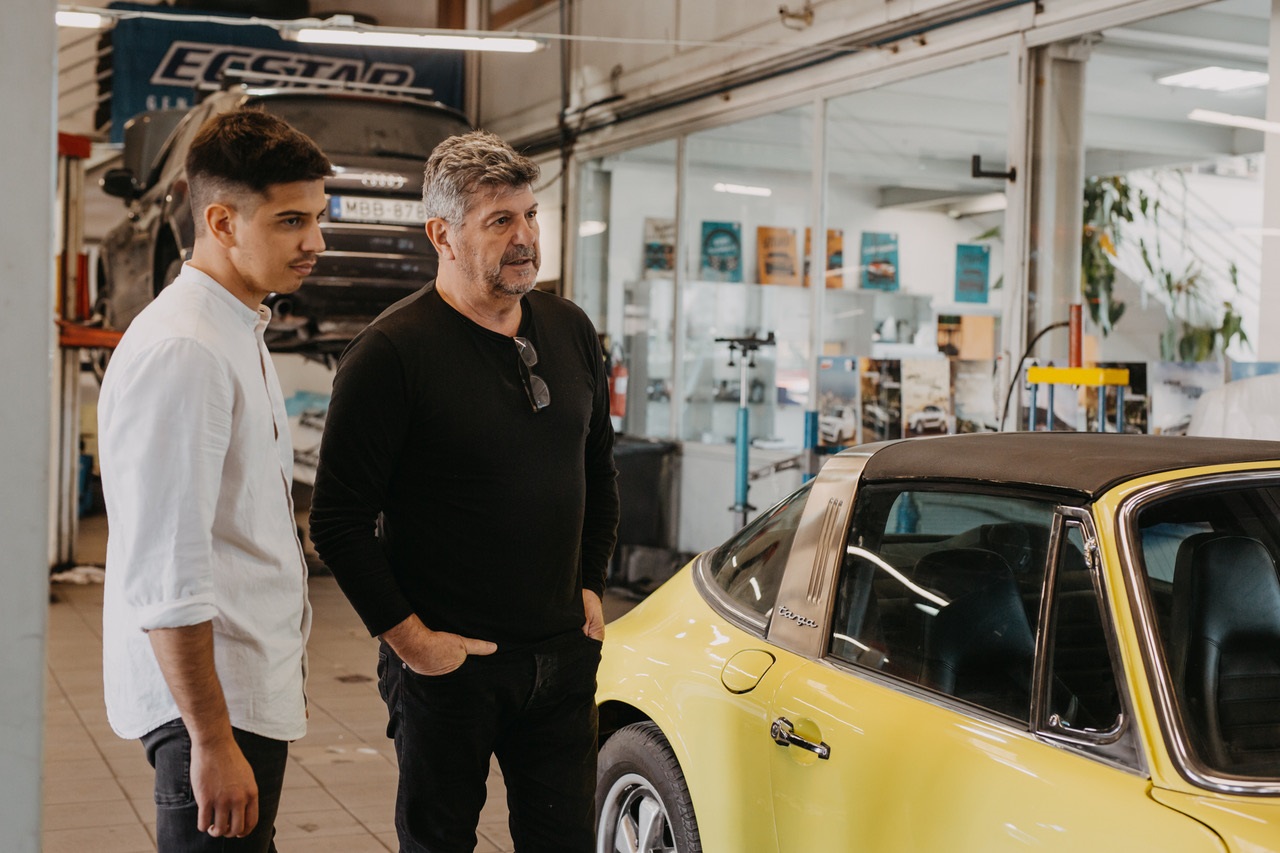 Gond van az autóddal, de nincs kihez fordulnod? Egy magyar fejlesztésű ingyenes applikáció segít ebben